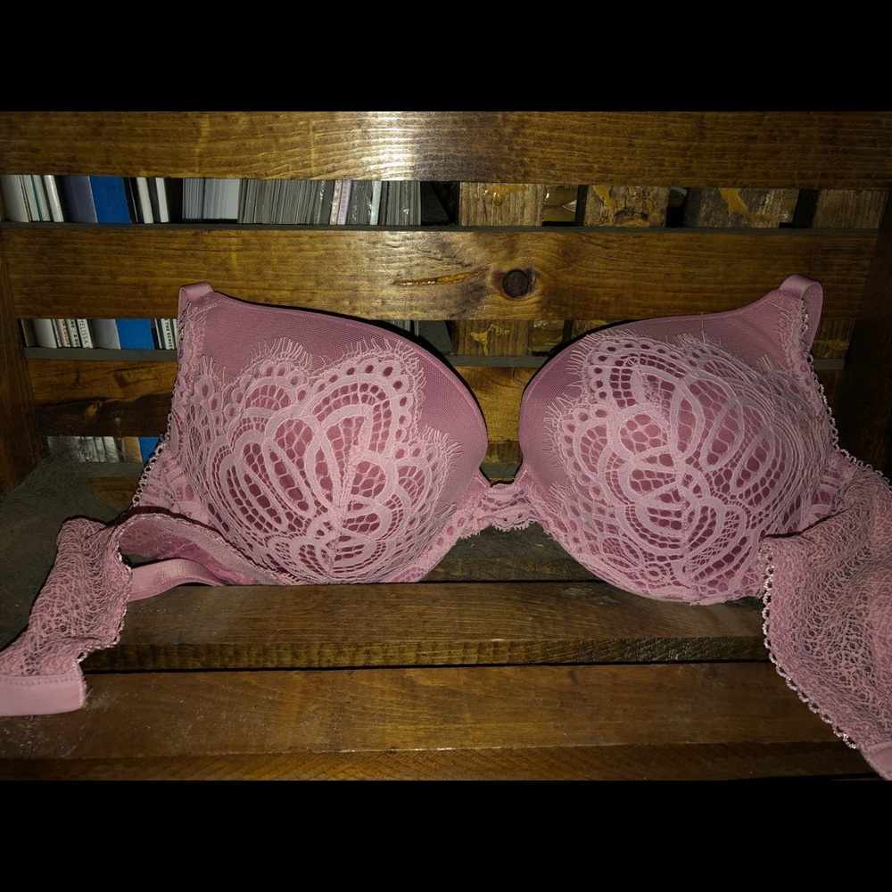Padded Bra - Picture 2 of 4